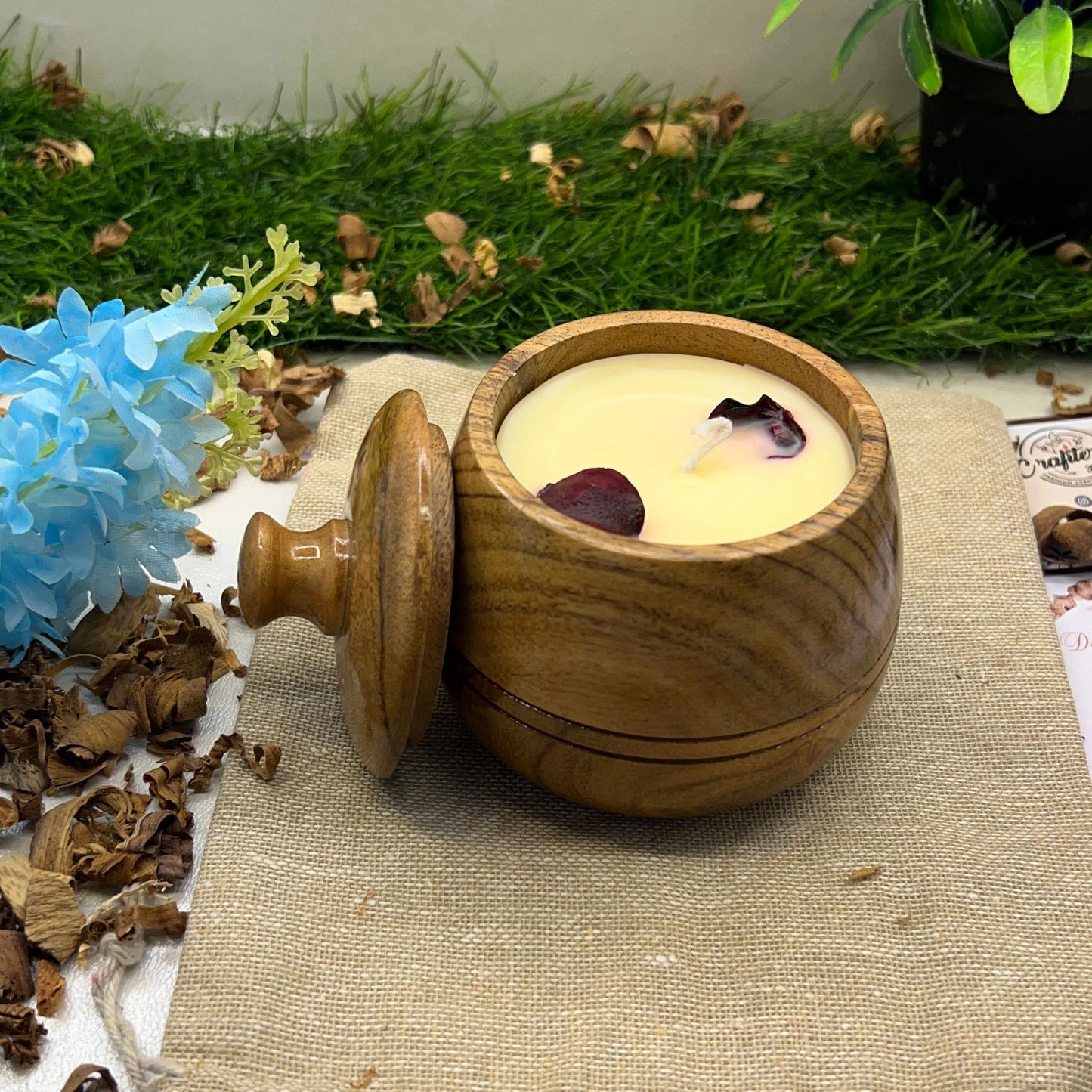 Acacia Wood Premium Fragrance Candle Exterior Shine is Melamine Coating - Crafiteria