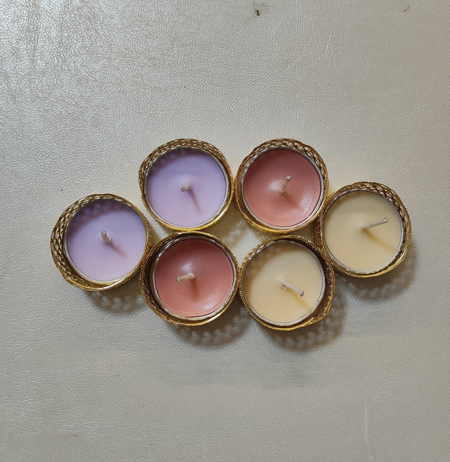 Tealight Candle Set with Decorative Golden T-Light Holders (Pack of 6)