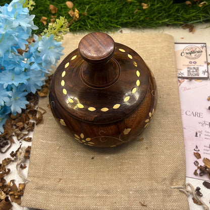 Luxury Soy Wax Aromatherapy Candles in Brass Work Handcrafted in Sheesham Wooden Jar