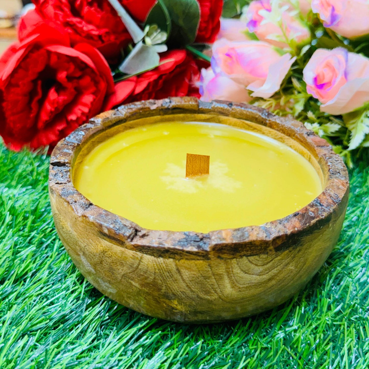 Premium Wooden Wick Soy Wax Scented Candle in Solid Wood Handcrafted Buckle Design