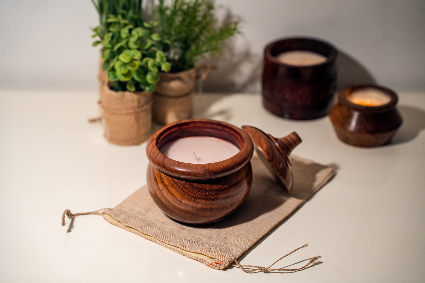 Soy Candle Vintage Handi Style in Sheesham Wood container 