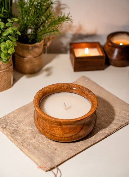 Soy Wax Scented Candle - Acacia Wood