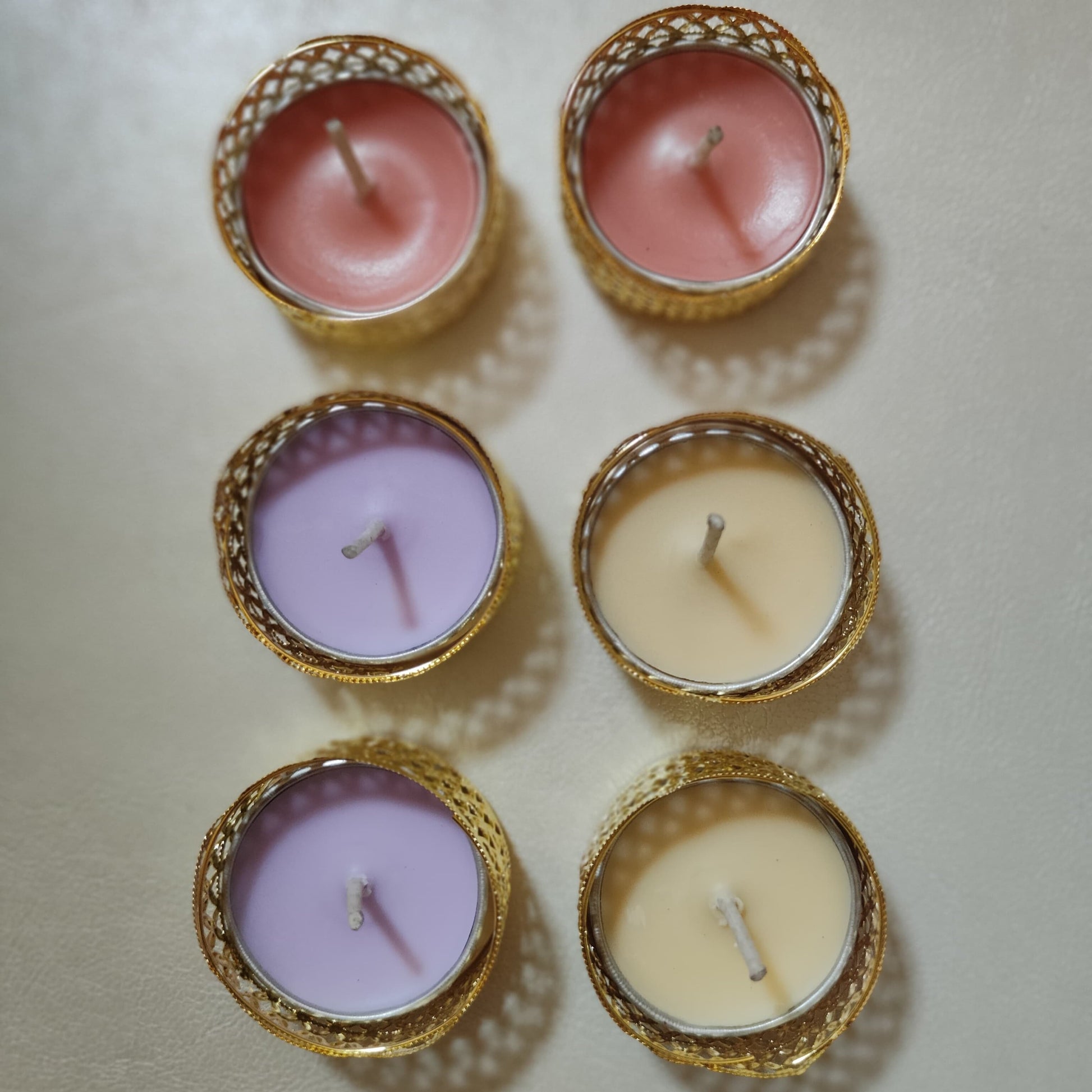 Tealight Candle Set with Decorative Golden T-Light Holders (Pack of 6)