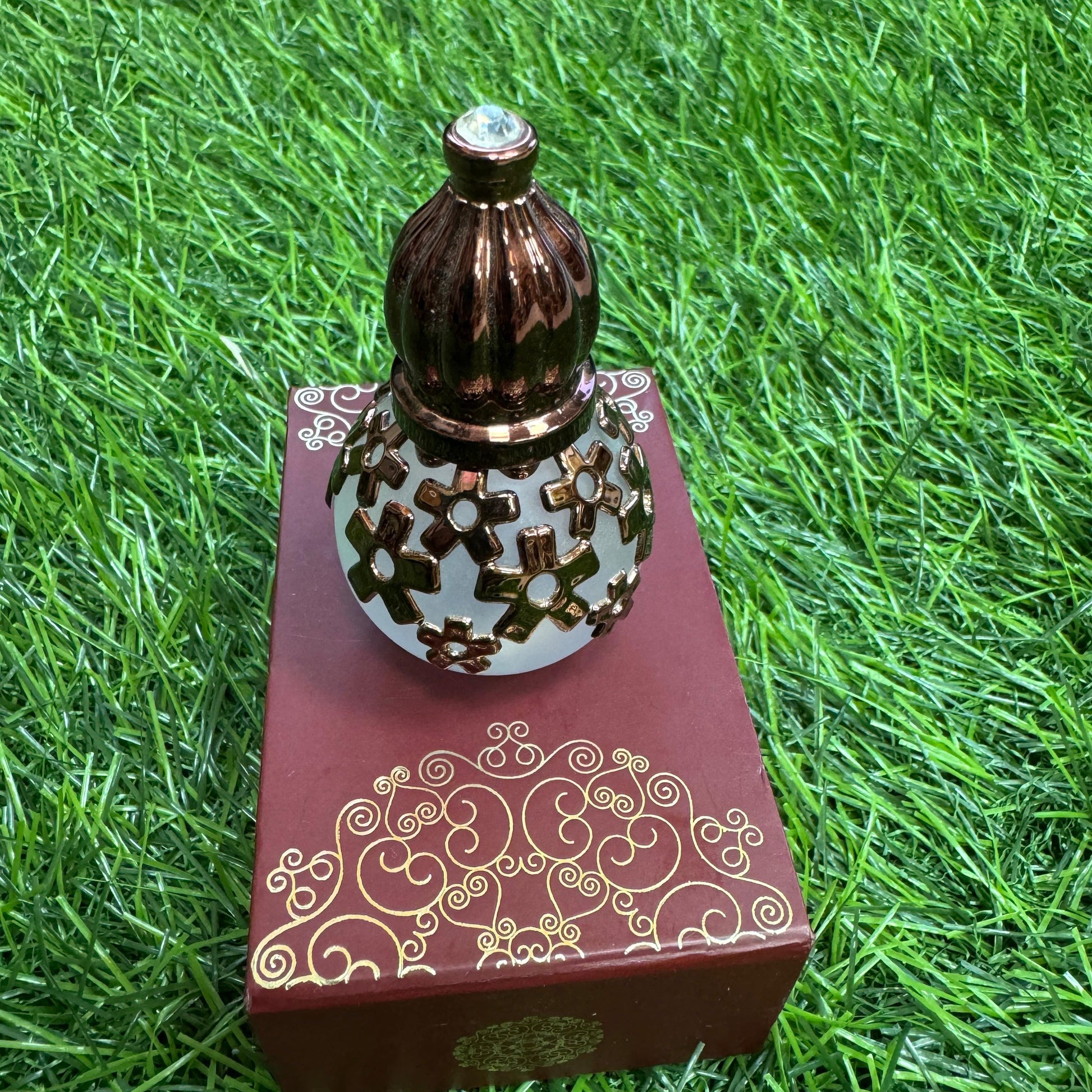 Attar Vintage Matt Finished Bottle with Brown Color Work 