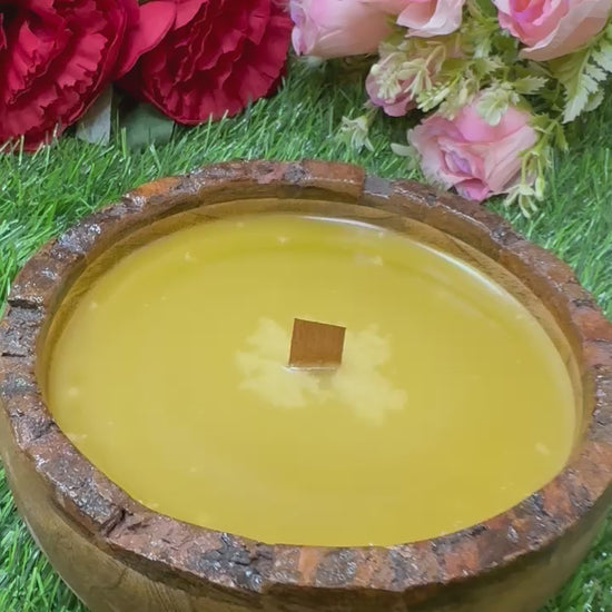 Premium Wooden Wick Soy Wax Scented Candle in Solid Wood with Handcrafted Buckle Design